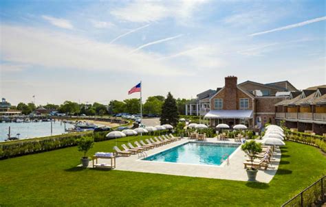 hotels in the hamptons oceanfront.
